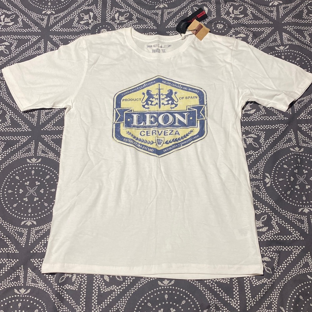 URBAN PROJECT Mens Size S T-shirt NWT - Picture 1 of 4